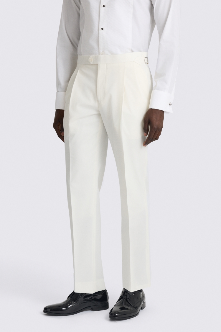 Tailored Fit Off White Suit