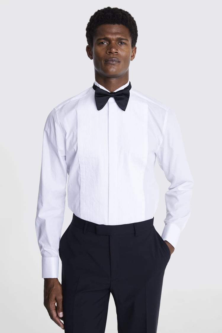 Tailored Fit White Wing Collar Pleated Dress Shirt