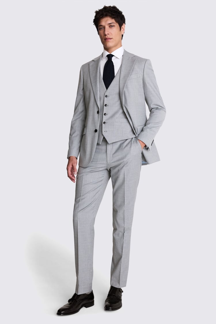 What Exactly is Slim Fit, Modern Fit, & Tailored Fit? 