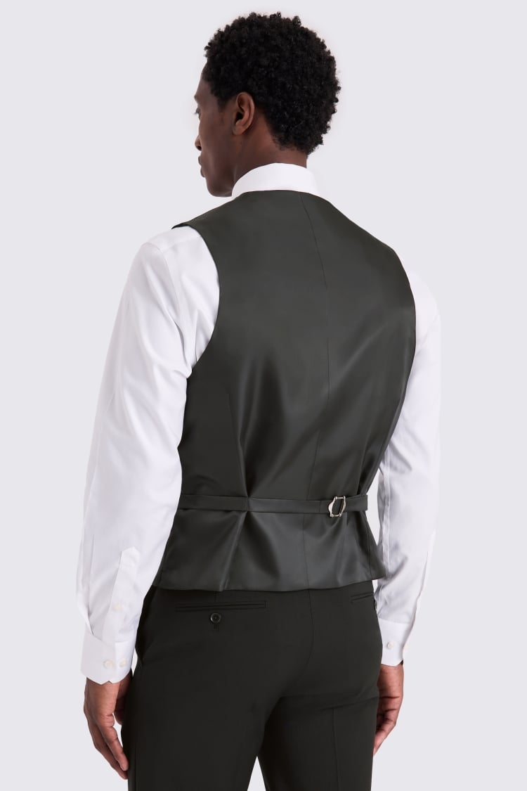 Tailored Fit Black Performance Waistcoat | Buy Online at Moss