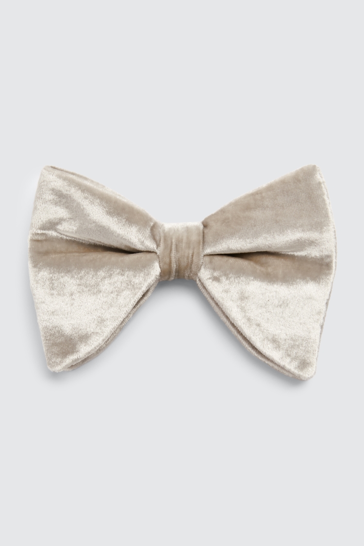 Winter White Floppy Velvet Bow Tie