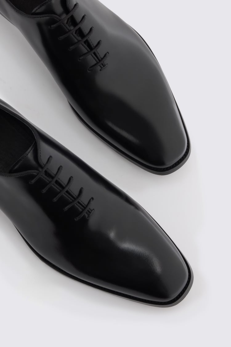 John White Oscar Wholecut Shoe