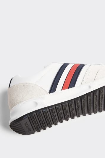 tommy hilfiger corporate logo leather trainers in white