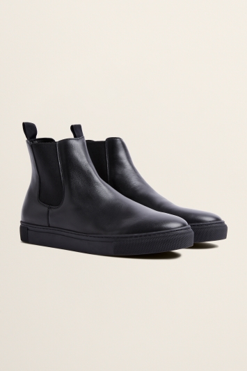 Hoxton Black Leather Chelsea Trainer