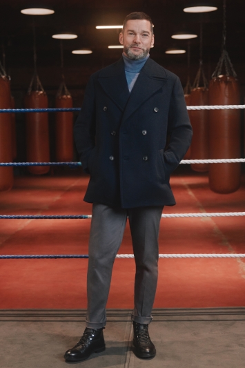 Moss 1851 Tailored Fit Navy Peacoat