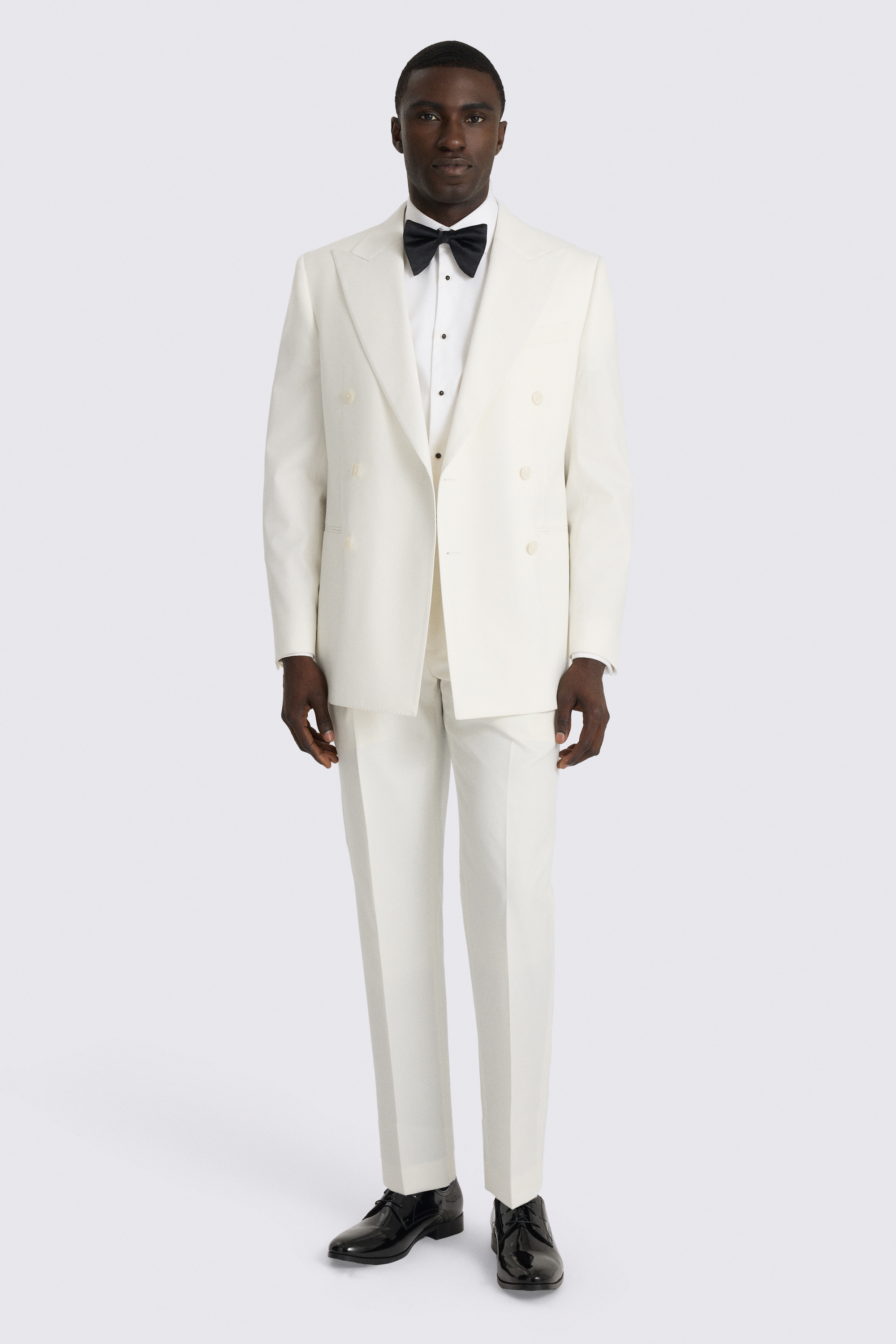 Tailored Fit Off White Suit