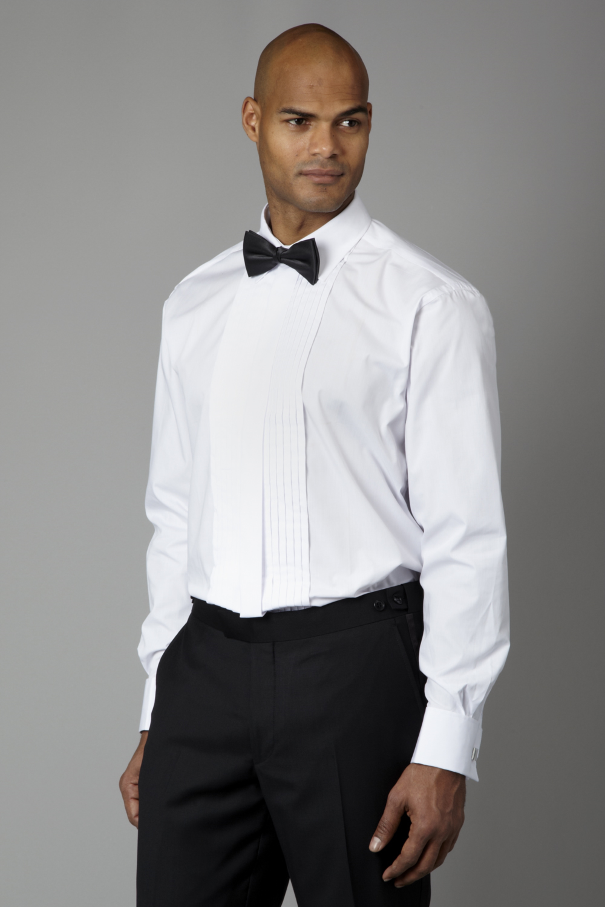 Moss Bros Regular Fit Dress Shirt in white with 6 pleats and a normal