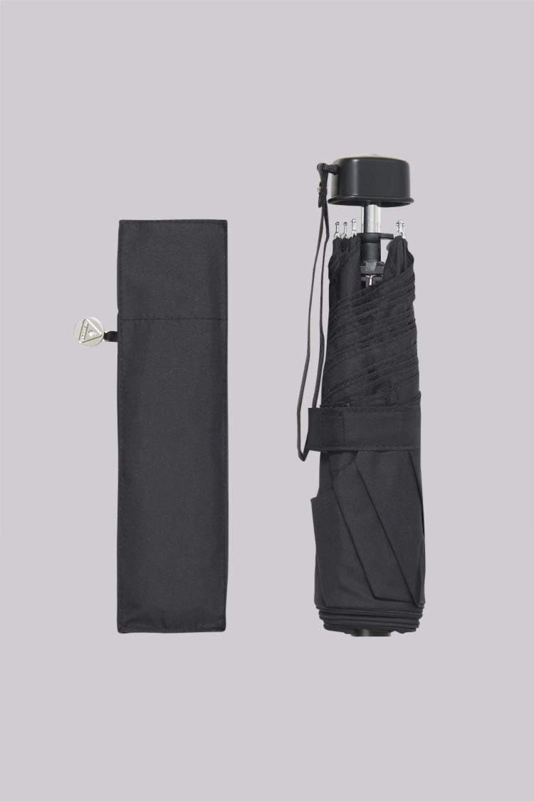 Fulton Black Miniflat Umbrella
