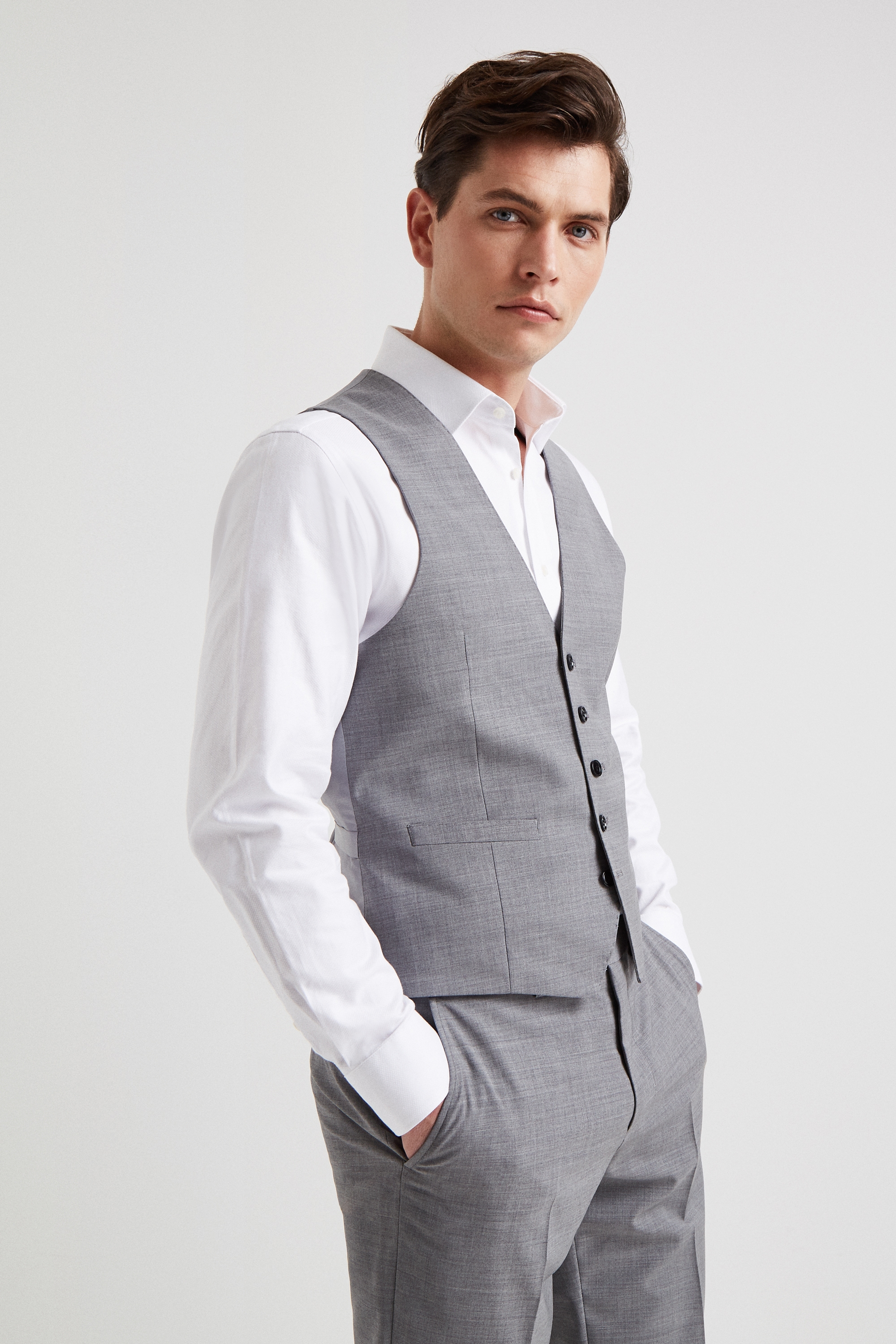 Moss 1851 Performance Regular Fit Light Grey Waistcoat