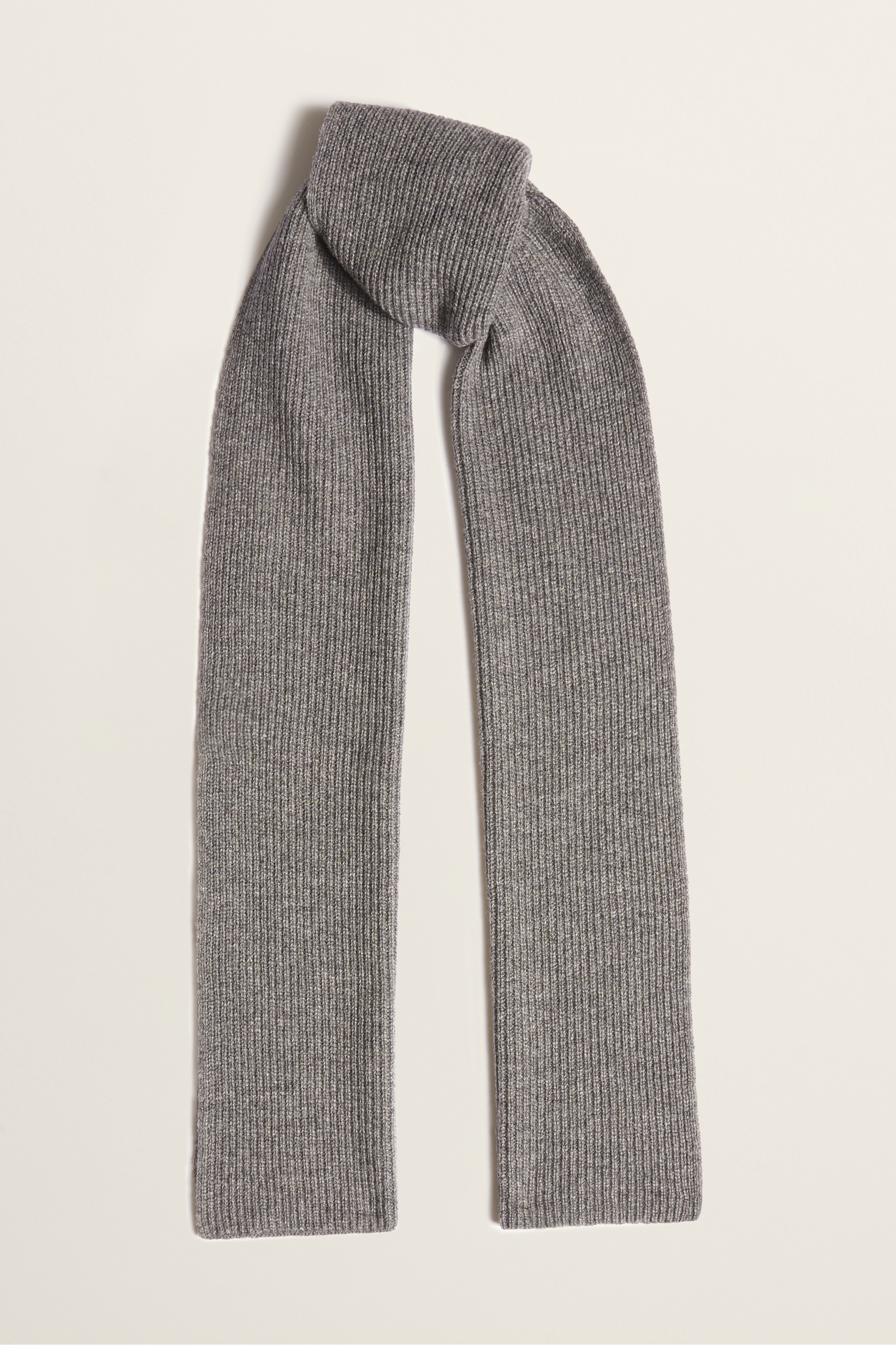 Grey Ribbed Scarf