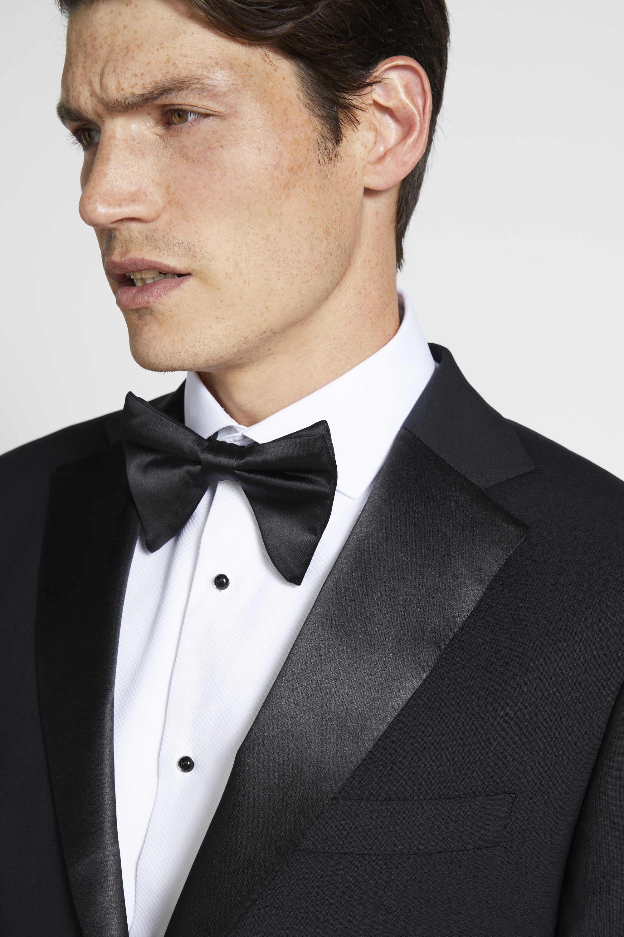 Regular Fit Black Notch Lapel Tuxedo