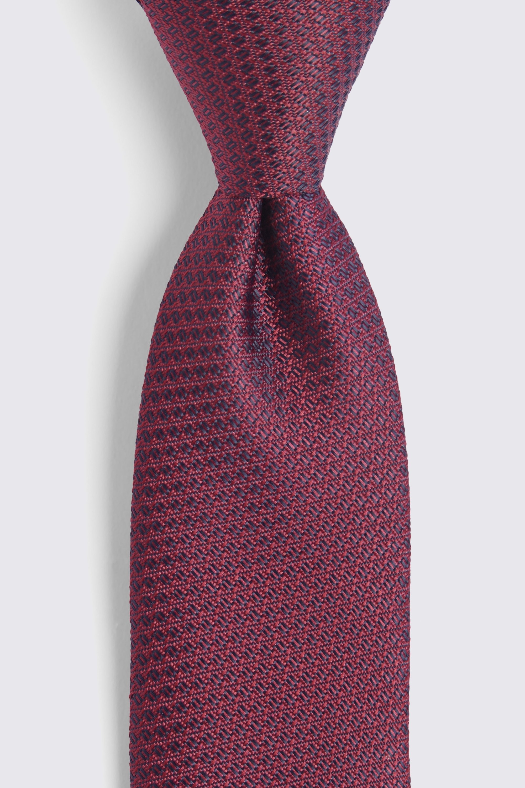 Berry Textured Tie
