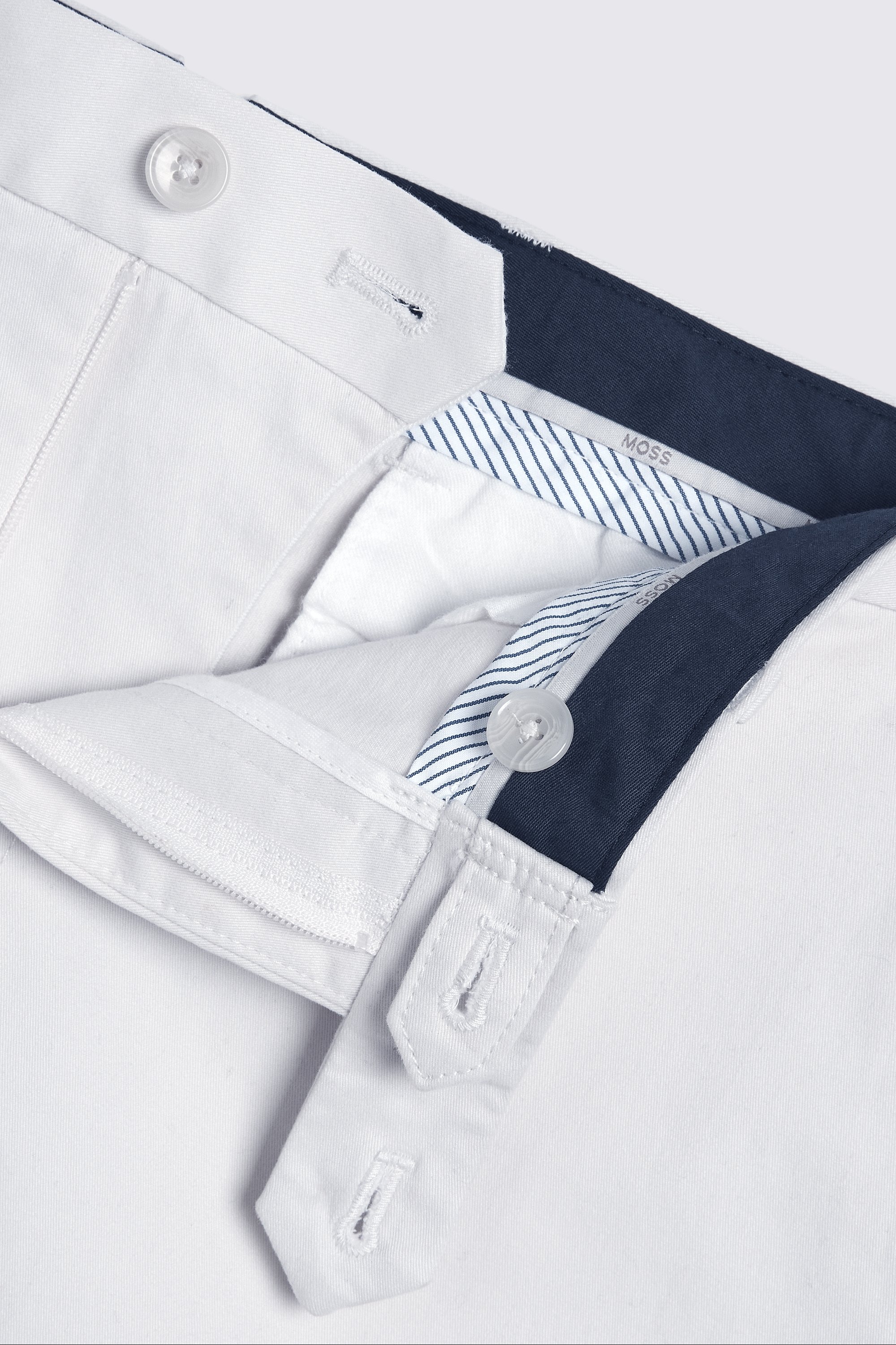 Slim Fit Off White Stretch Chino Shorts