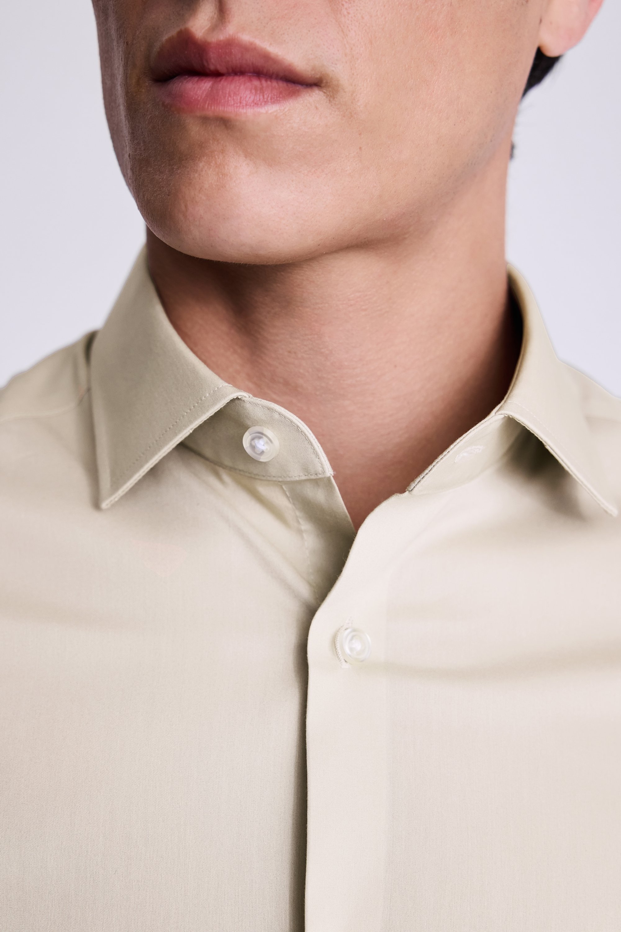 Slim Fit Neutral Stretch Shirt