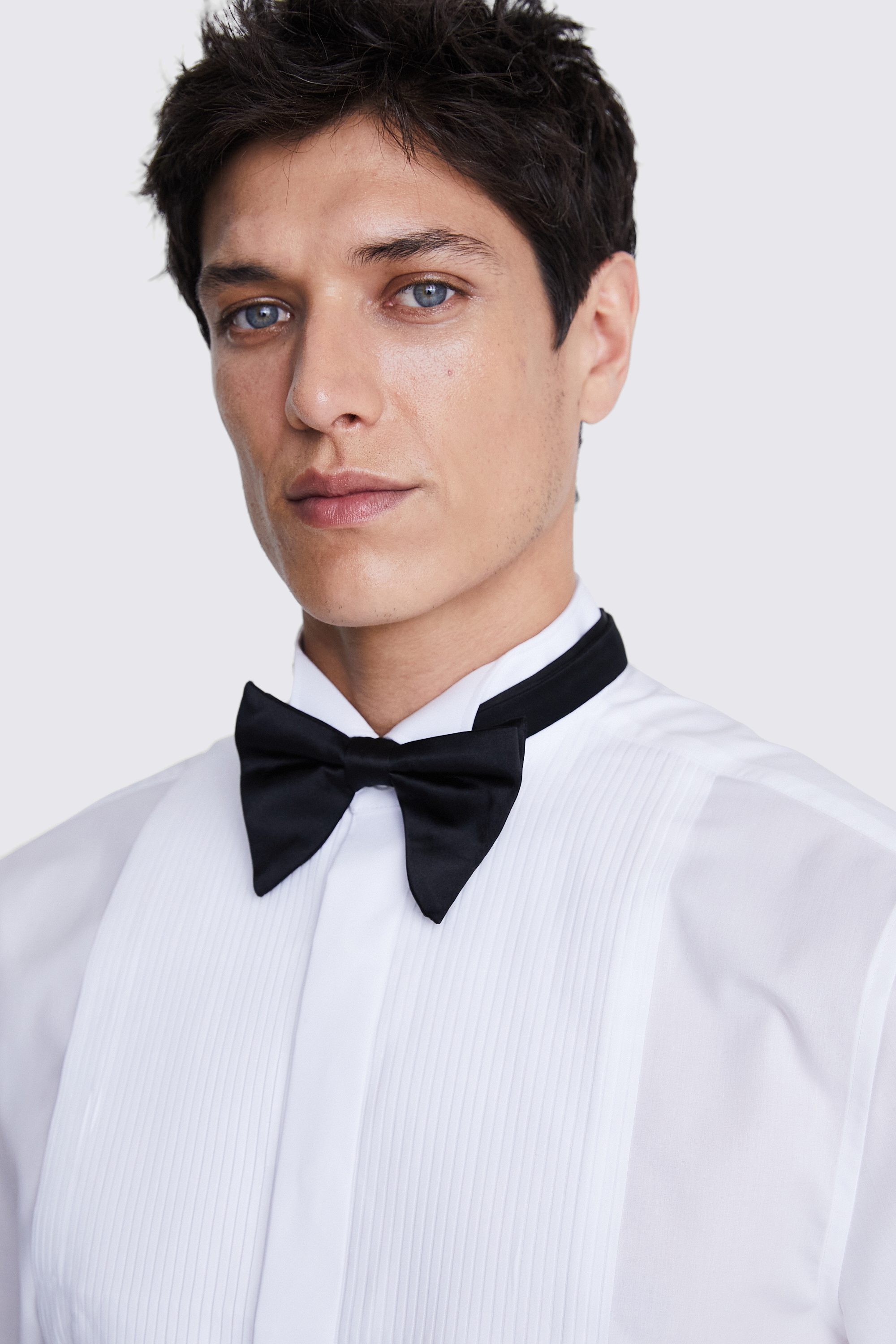 Regular Fit White Pleated Dress Shirt | Buy Online at Moss