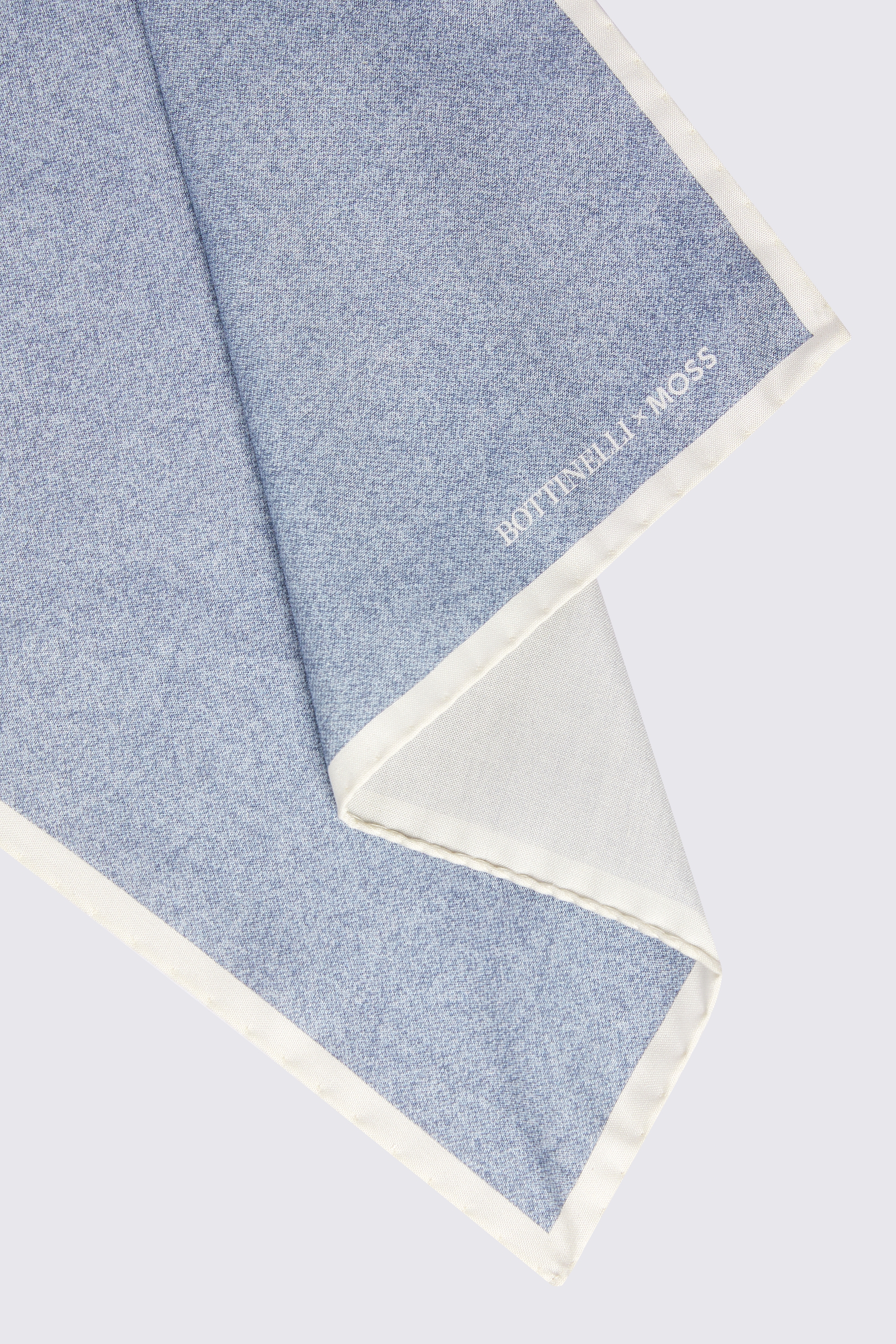 Bottinelli Sky Silk Semi-Plain Pocket Square