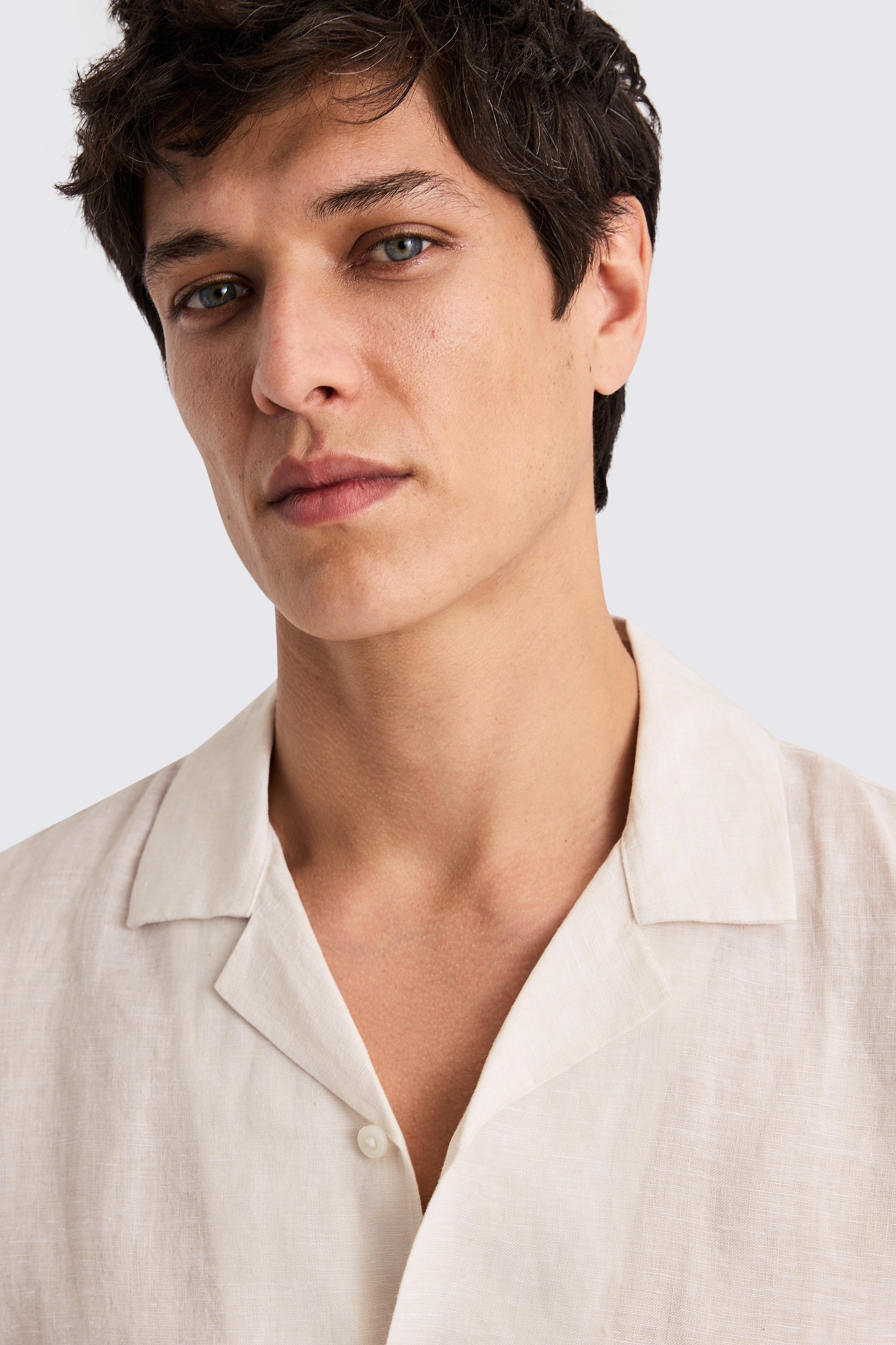 Off-White Cuban Collar Linen Shirt