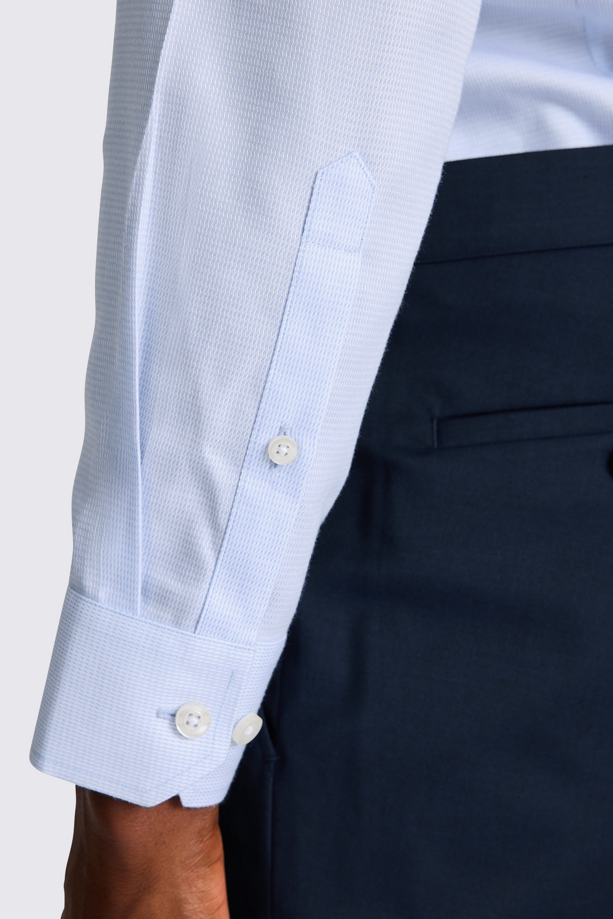 Slim Fit Sky Dobby Non-Iron Shirt