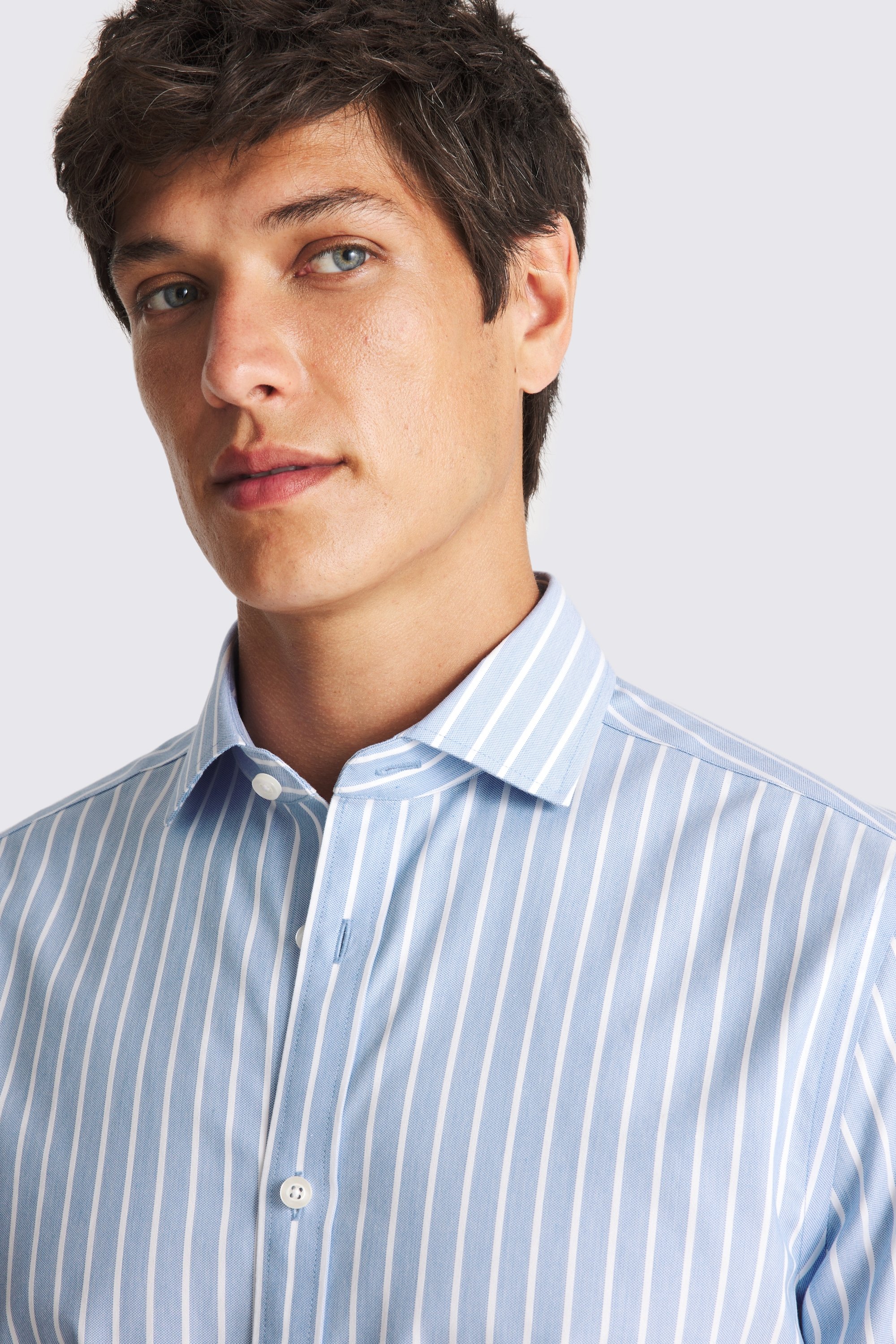 Tailored Fit Blue Wide Stripe Non-Iron Shirt
