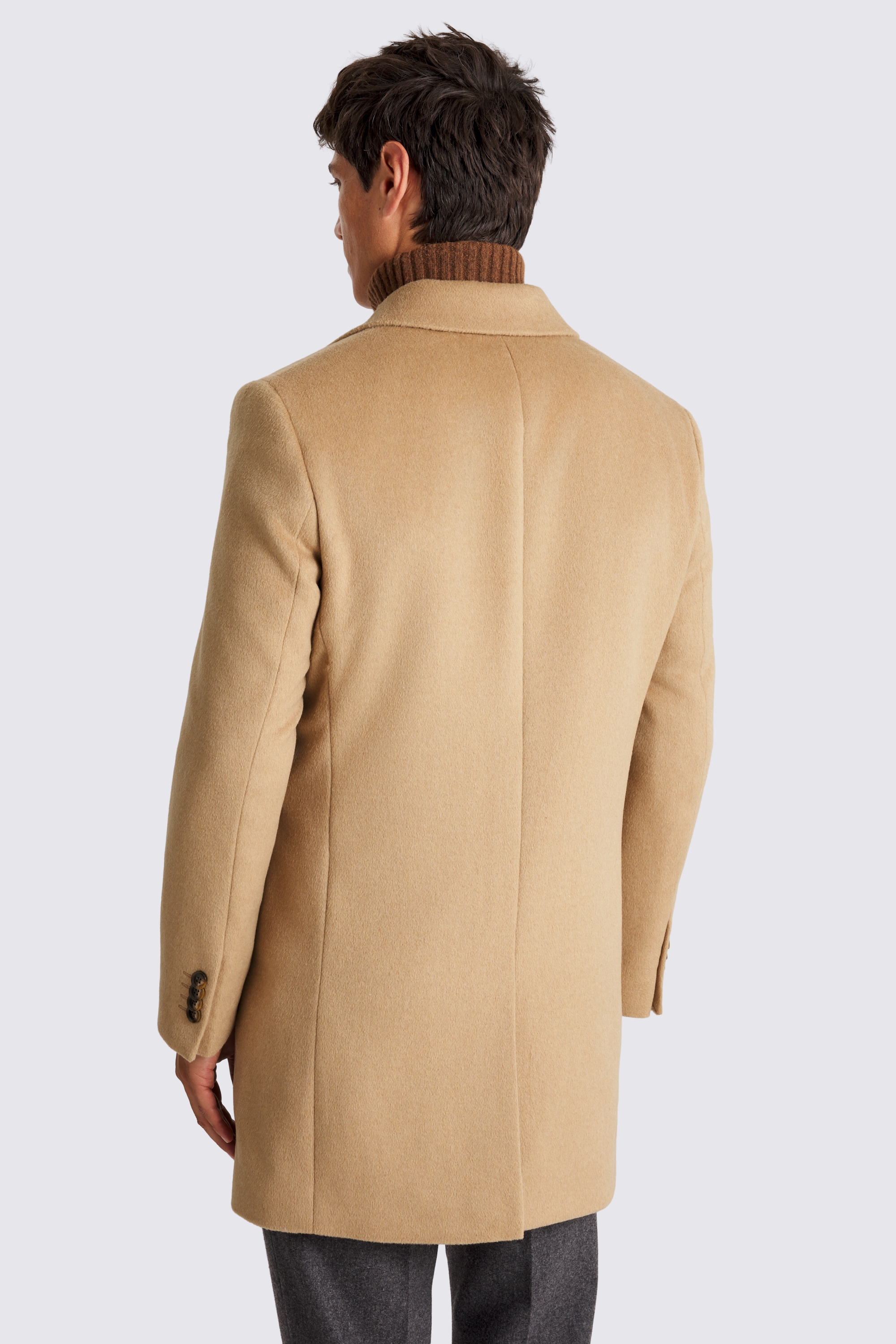 Camel Epsom