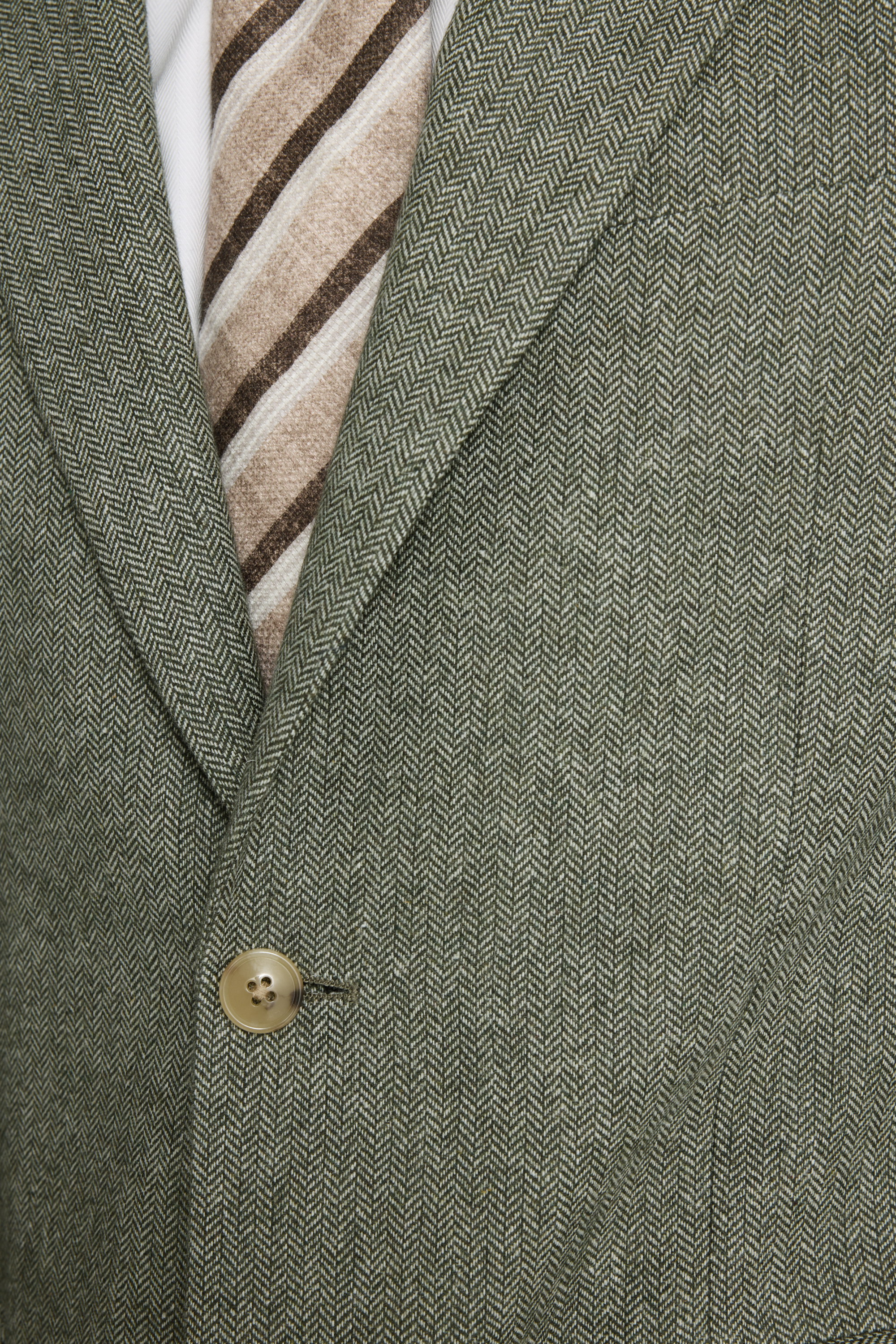 Tailored Fit Sage Herringbone Suit