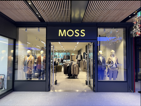 Moss Broadgate, Liverpool Street